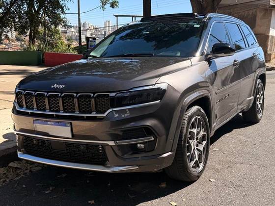 JEEP COMMANDER 1.3 T270 TURBO FLEX OVERLAND AT6 JEEP COMMANDER 1.3 T270 TURBO FLEX OVERLAND AT6